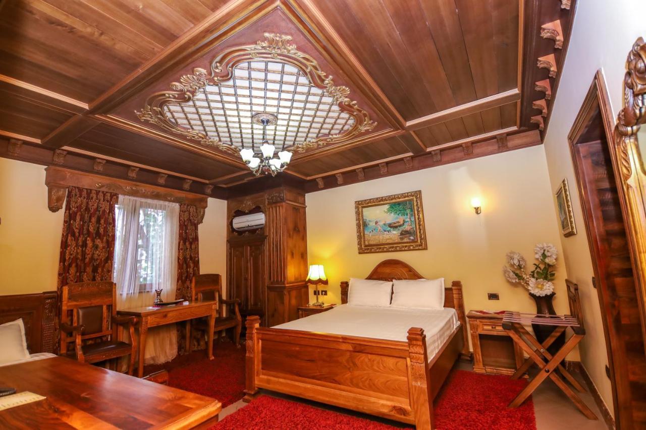 Brilant Antik Center Hotel Tiranë Luaran gambar